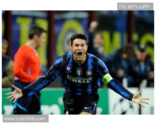 贼帅足球球星用实力与颜值征服绿茵赛场再掀青春热潮